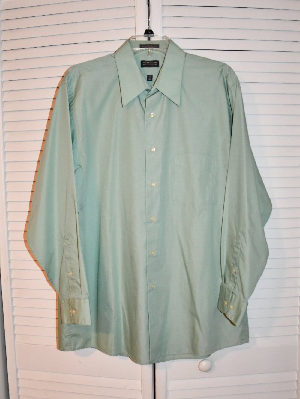 Men's Wrinkle Free Arrow Long-Sleeved Button-Down Shirt